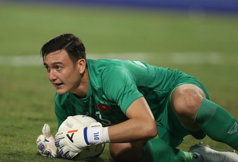 Khoảnh khắc thi đấu trong màu áo quốc gia của Văn Lâm