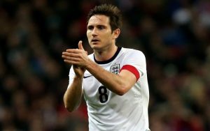 Tiền vệ tài hoa trong màu áo đội tuyển Anh