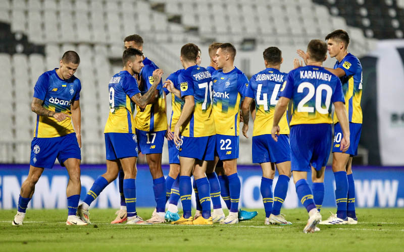 Câu lạc bộ với lối chơi đẹp mắt và tinh thần bất khuất