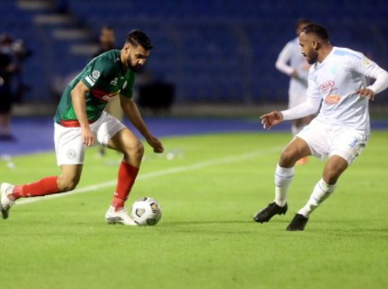 Chơi chắc chắn, kỹ thuật và luôn tận tụy trên sân